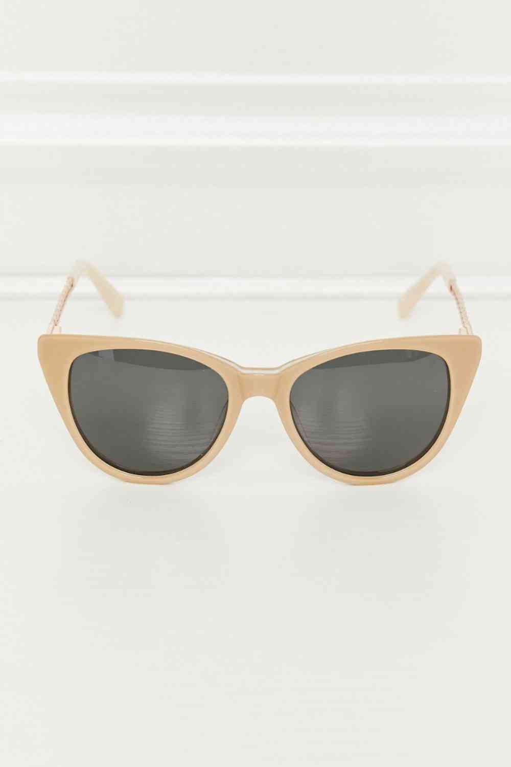 cat eye sun glasses